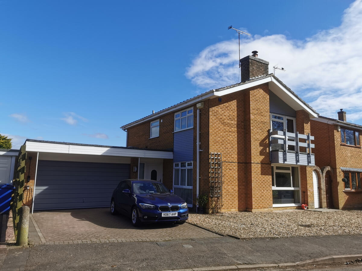 Balcony, panels, garage door, fascia and soffits